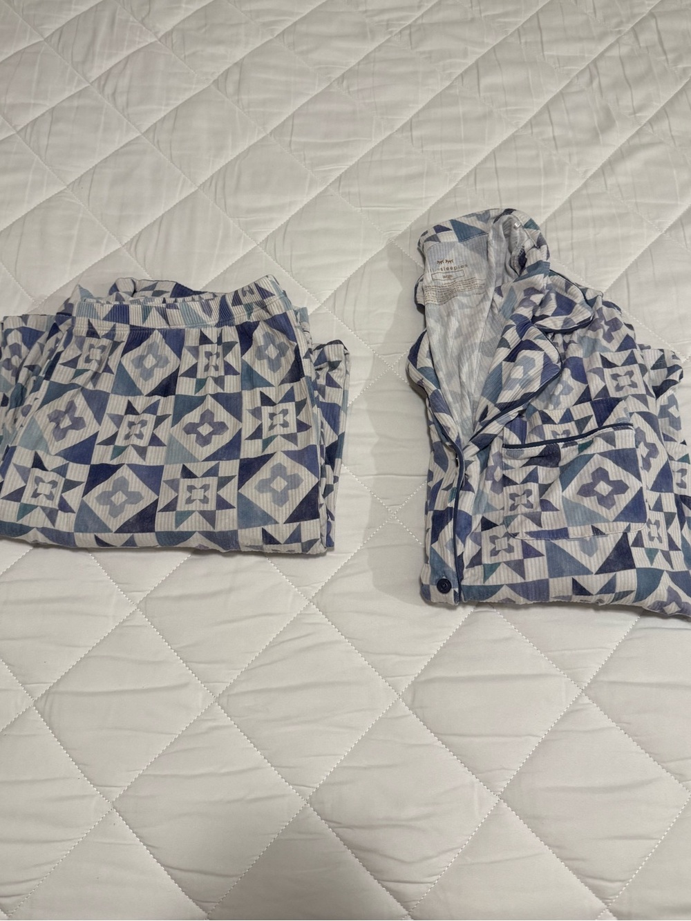 Women’s little sleepies pajama set